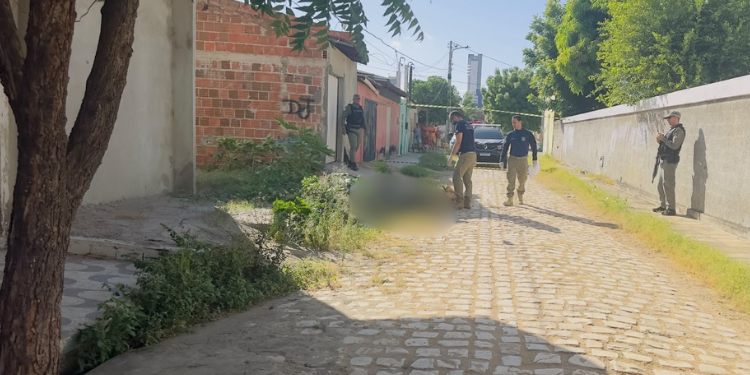 Adolescente de 15 anos é encontrado morto e com corpo queimado no Ouro Negro, em Mossoró