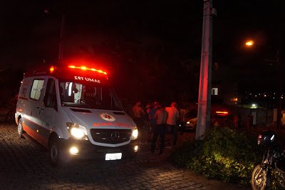 Ataque a tiros deixa idoso e adolescente feridos em Grossos
