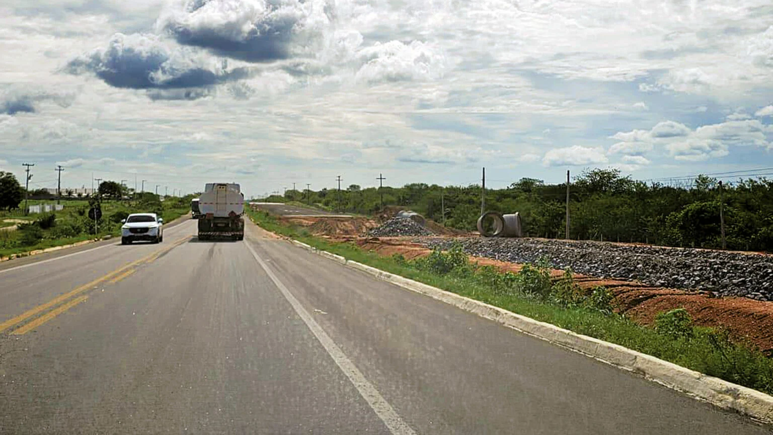 Primeiro trecho da duplicação da BR-304 será entregue até o fim do mês